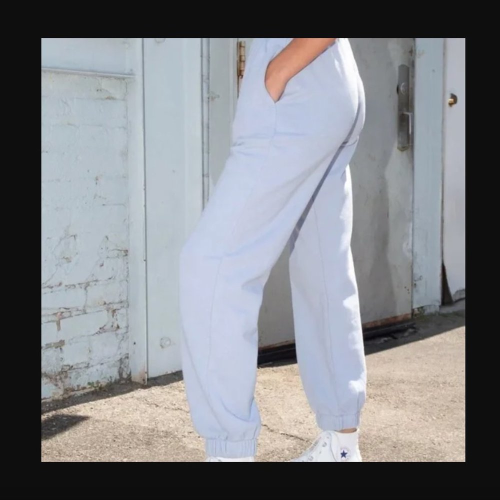 Brandy Melville Rosa Sweatpants